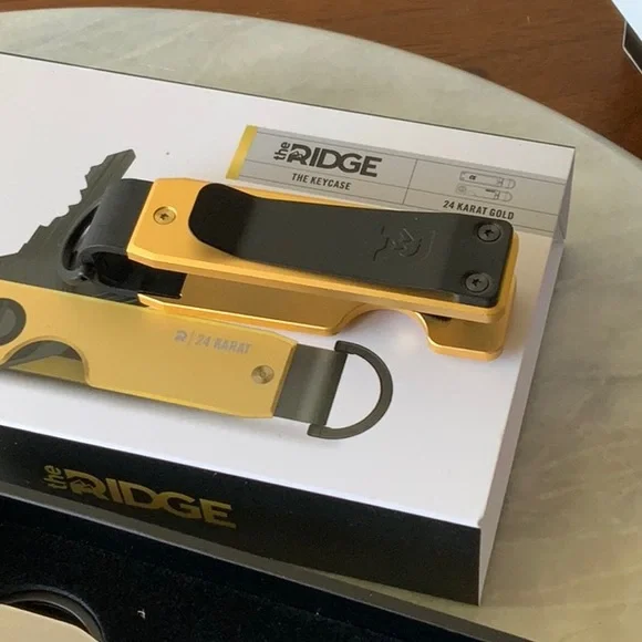 The Ridge 24 Karat Gold Key Case - Picture 8 of 11